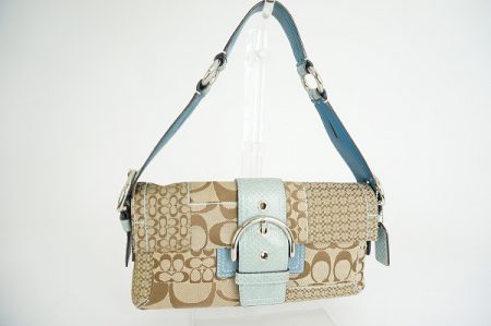 OLさんや学生に人気の高いコーチのバッグを買い取りました