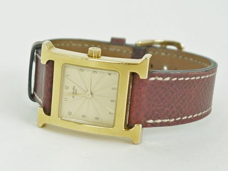 高級感あふれるエルメスの時計の魅力をご紹介