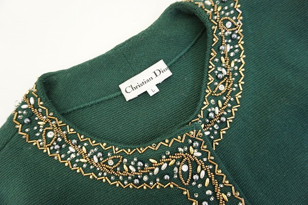 トレンドを取り入れているクリスチャンディオールのアパレル