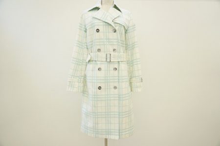 幅広い世代の方に愛されているバーバリーの強みについて