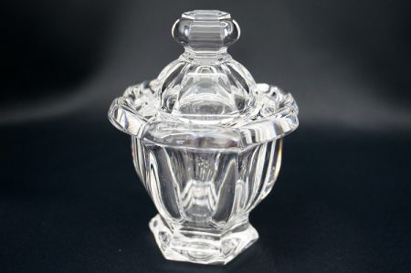 バカラの重厚感が感じられるマスタードポッドを買取しました