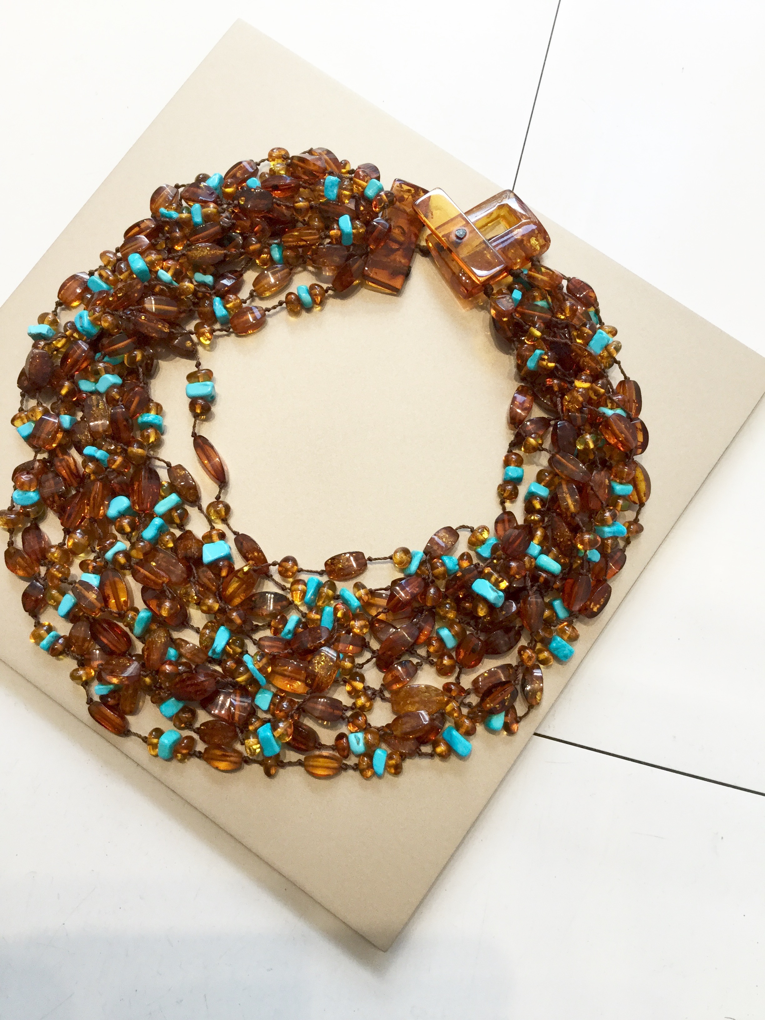 ネックレスでワンランクアップ【広尾店より】