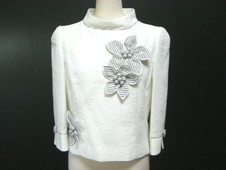 383040 VELLA ベラ 白×花モチーフ 半袖 トップス 40