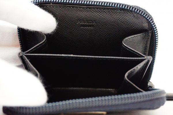 プラダコインケース(3)
