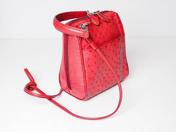 LOUIS ANGE レッド オーストリッチ皮革 ポシェットバッグ 416851