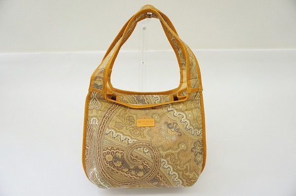 エトロらしさが凝縮。ペイズリー柄のショルダーバッグを買取しました