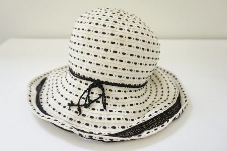 大人のかわいいファッションを提案。レリアンの帽子を買取しました