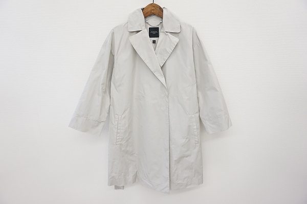 大人っぽくラフに着こなす！マックスマーラのVライングレーコートを買取しました