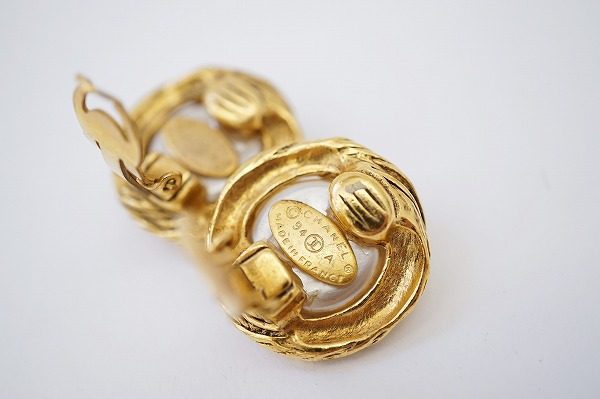 %e3%82%b7%e3%83%a3%e3%83%8d%e3%83%ab%e3%82%a4%e3%83%a4%e3%83%aa%e3%83%b3%e3%82%b0345621-1