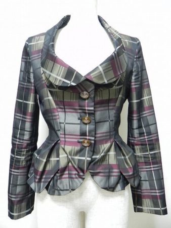 キュートなシルエットが魅力！ヴィヴィアンウエストウッドのジャケット