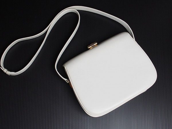 グッチ GUCCI オフホワイト皮革 ショルダーバッグ 415895