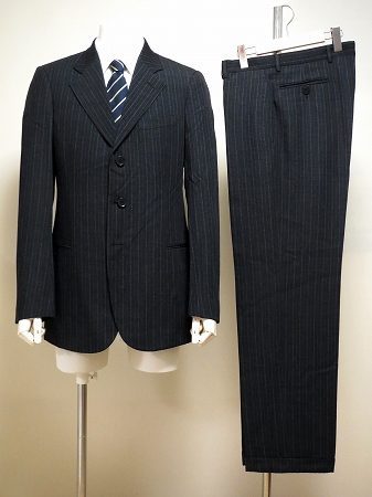 素敵な紳士に大変身！ジョルジオアルマーニのスーツのクオリティが高い