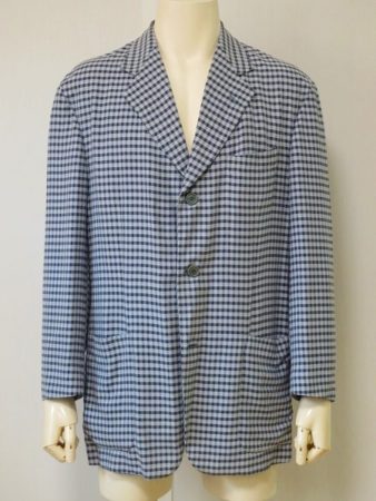 シルク素材の爽やかなデザインが素敵なアニオナのジャケット