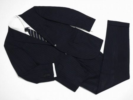 シックなトゥモローランド×グアベロsuper120'sスーツ