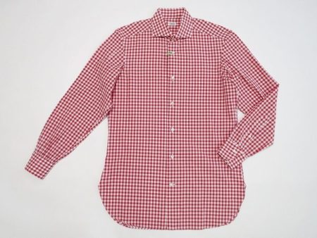 メイドインジャパンのクオリティが際立つフェアファクスのドレスシャツ