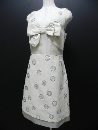 クロエのディフュージョンライン、シーバイクロエの白ワンピース