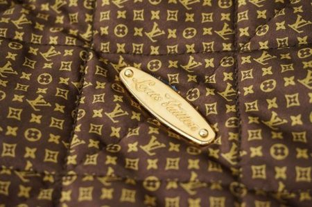 ルイ・ヴィトン モノグラム柄マフラー