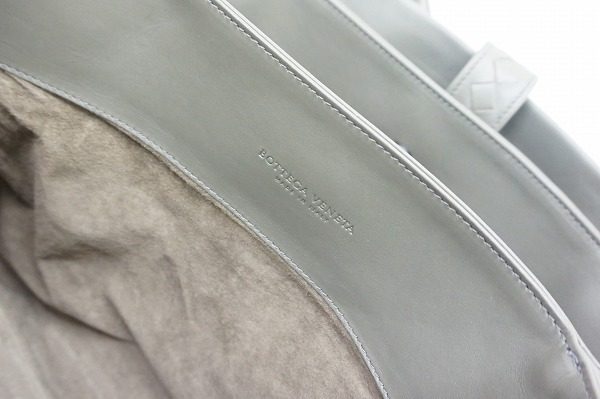 Bottega-Veneta-romabag_02