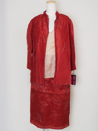 ユキトリイ YUKI TORII 赤ピンク絹 ビーズ模様 3ピース 408354