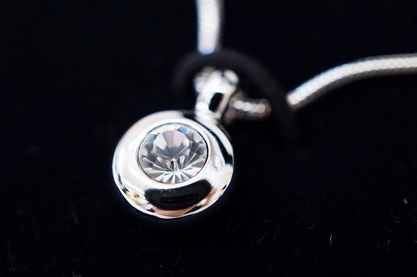 swarovski-necklace_04