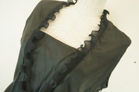 アンテプリマの大人かわいい黒のワンピースを買取しました