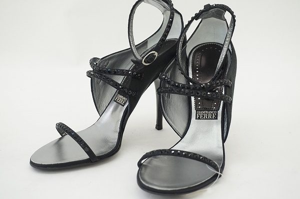 ワンランク上に品良く履きこなす。ジャンフランコフェレのサンダルを買取しました