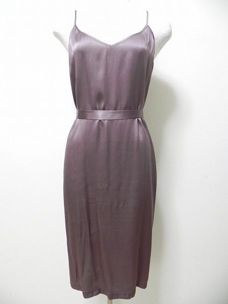 清楚なセクシーさ！ボッテガヴェネタのドレスを買取いたしました