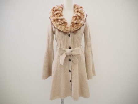 ゴージャスな襟巻きがポイント！エポカのロングカーディガンを買取しました