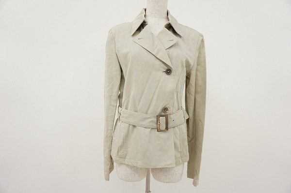 世界中のセレブを魅了する、Sマックスマーラのショートコート