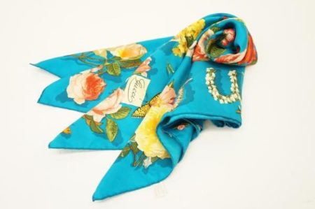 気持ちも華やかになれる。グッチのシルクスカーフを買取しました