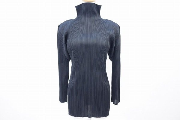 スマートな一着！イッセイミヤケのカットソーを買取しました。