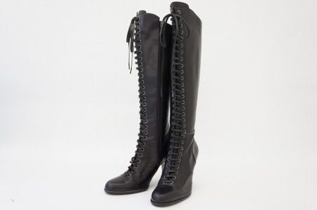 日本を代表するブランド・エポカの編み上げロングブーツを買取しました