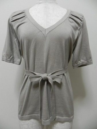 落ち着いた色合いとギャザーがポイントのセリーヌのトップスを買取しました