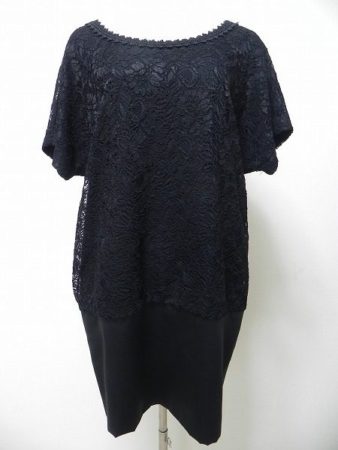 黒のレースがセクシーなバーニーズニューヨークのワンピース