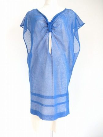 シースルーで開放的。爽やかな色合いが女性らしいアレキサンダーワンのノースリーブワンピース