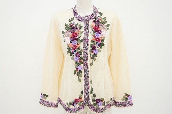 きらびやかな一品!アトリエサガンのカーディガンをお買取いたしました