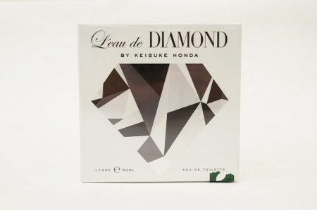 日本代表の本田圭佑プロデュースの香水「Leau de DIAMOND」