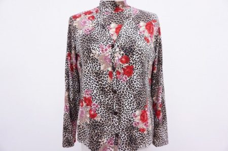 セクシーでありながら上品。ジャンドメニコのアンサンブルカットソー