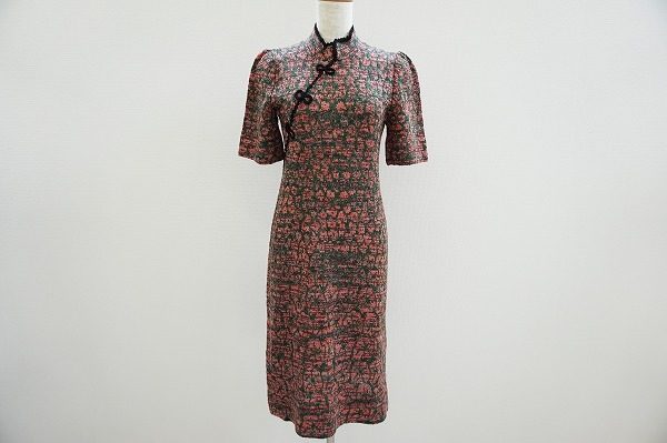異国的ビューティ!サイトウトヨコのチャイナ風ワンピースを買取しました