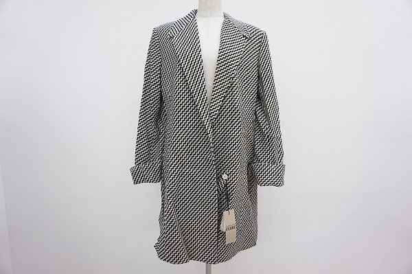 ジオメトリックな魅力。ジャンフィランコフィレのジャケットを買取しました