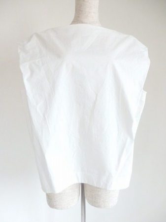 もはやファッションの極致とも言えるエンフォルドのトップスをお買取いたしました