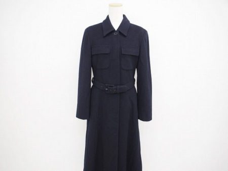 クールなシャツワンピース風！マックスマーラの黒ロングコートを買取しました