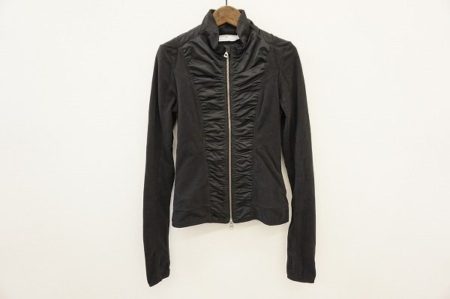 アディダス・バイ・ステラマッカートニーで、スポーティでもフェミニンに！