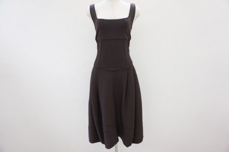 フォクシーブティックのブラウンマジックバルーンワンピースを買取しました。