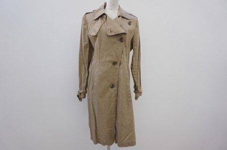 春と秋に大活躍してくれること間違いなし！セオリーのリネンコートを買取しました