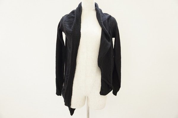モードファッションはいかが?ヨウジヤマモトのアシンメトリーカーディガンを買取しました。