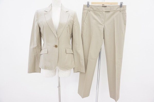 この春着たい爽やかなパンツスーツでスタイリッシュに。ポールスミスを買取しました