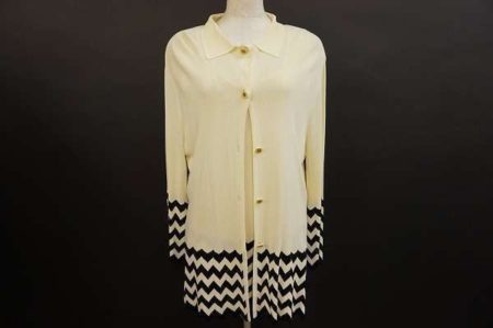 爽やかな色合いと個性的なデザイン。フェンディのアンサンブルを買取しました