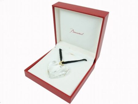 世界中で愛用されるクリスタルブランド！バカラのハートネックレスペンダントを買取しました