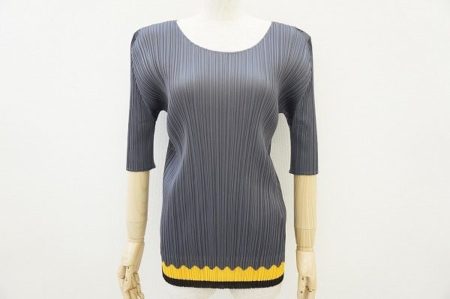 テクノロジー・ミーツ・ファッションの真髄。プリーツプリーズのカットソーを買取しました。